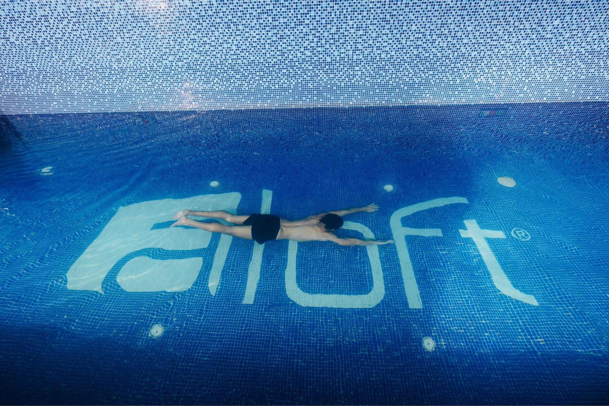 Aloft Miraflores Hotel 4*