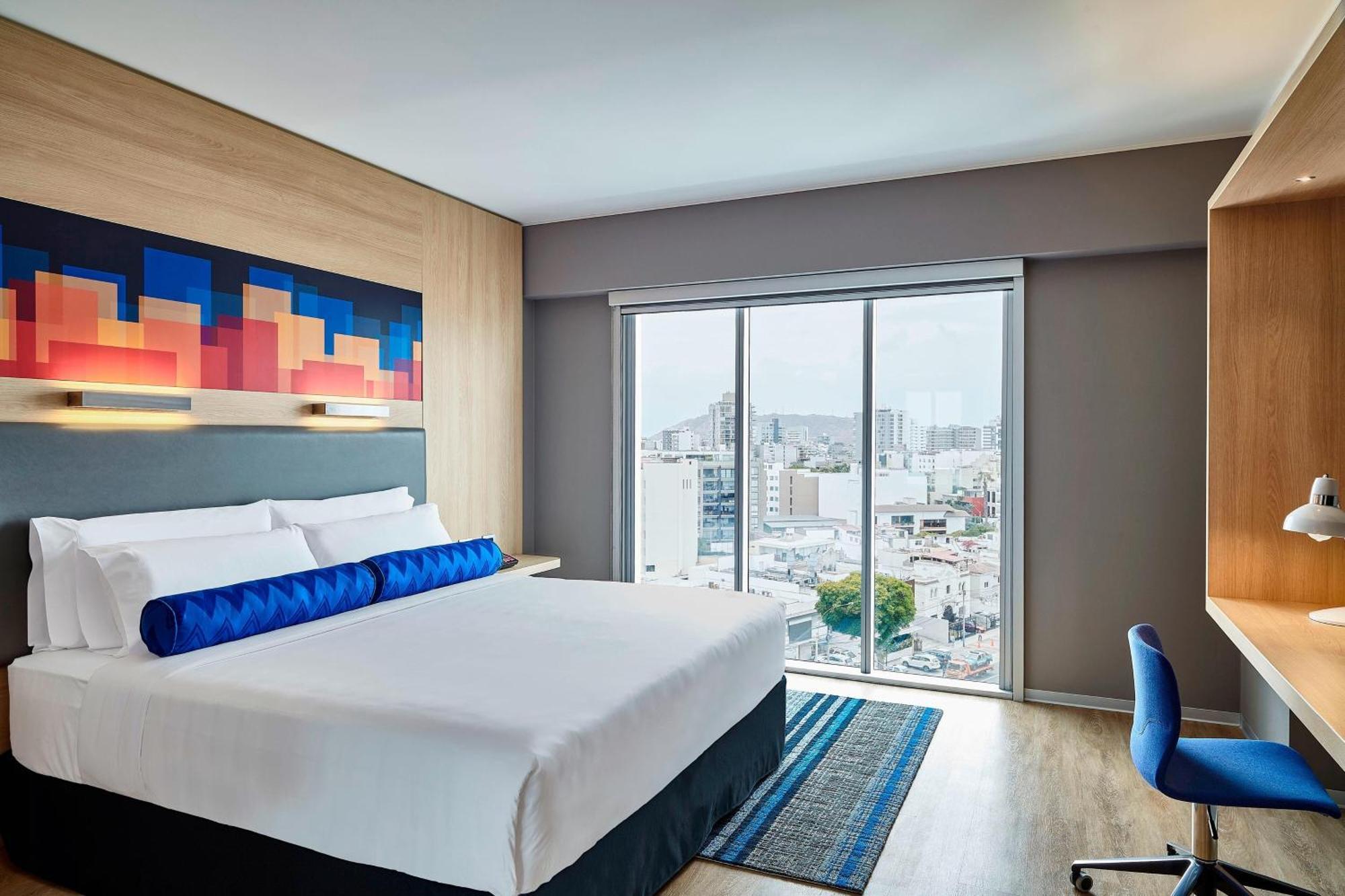 Aloft Miraflores 4* Lima