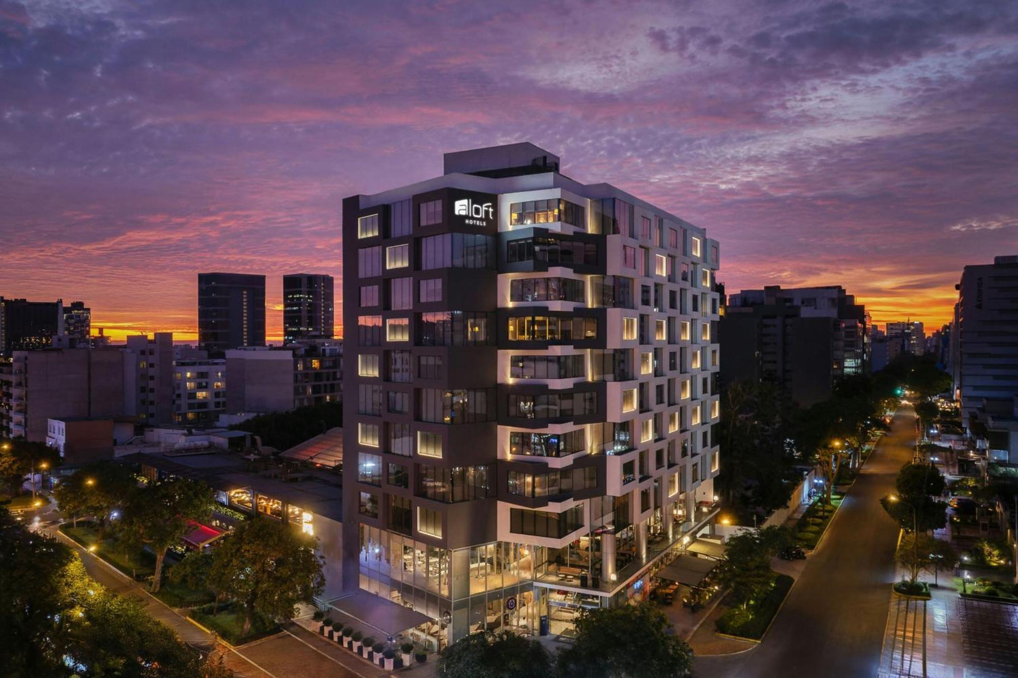 Aloft Miraflores Hotel 4*