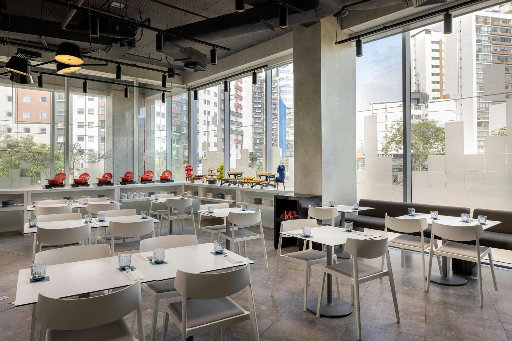 Aloft Miraflores Hotel Lima